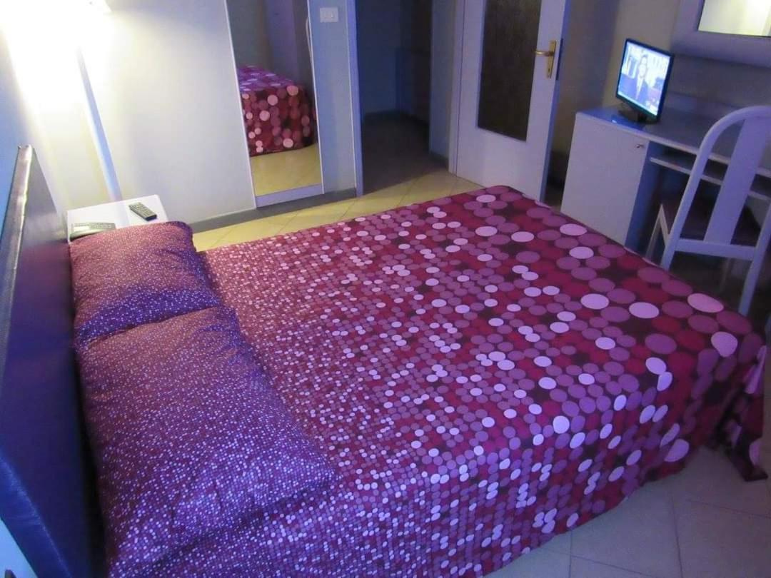 B&B The Sun Swimming & Pool Turin Ngoại thất bức ảnh