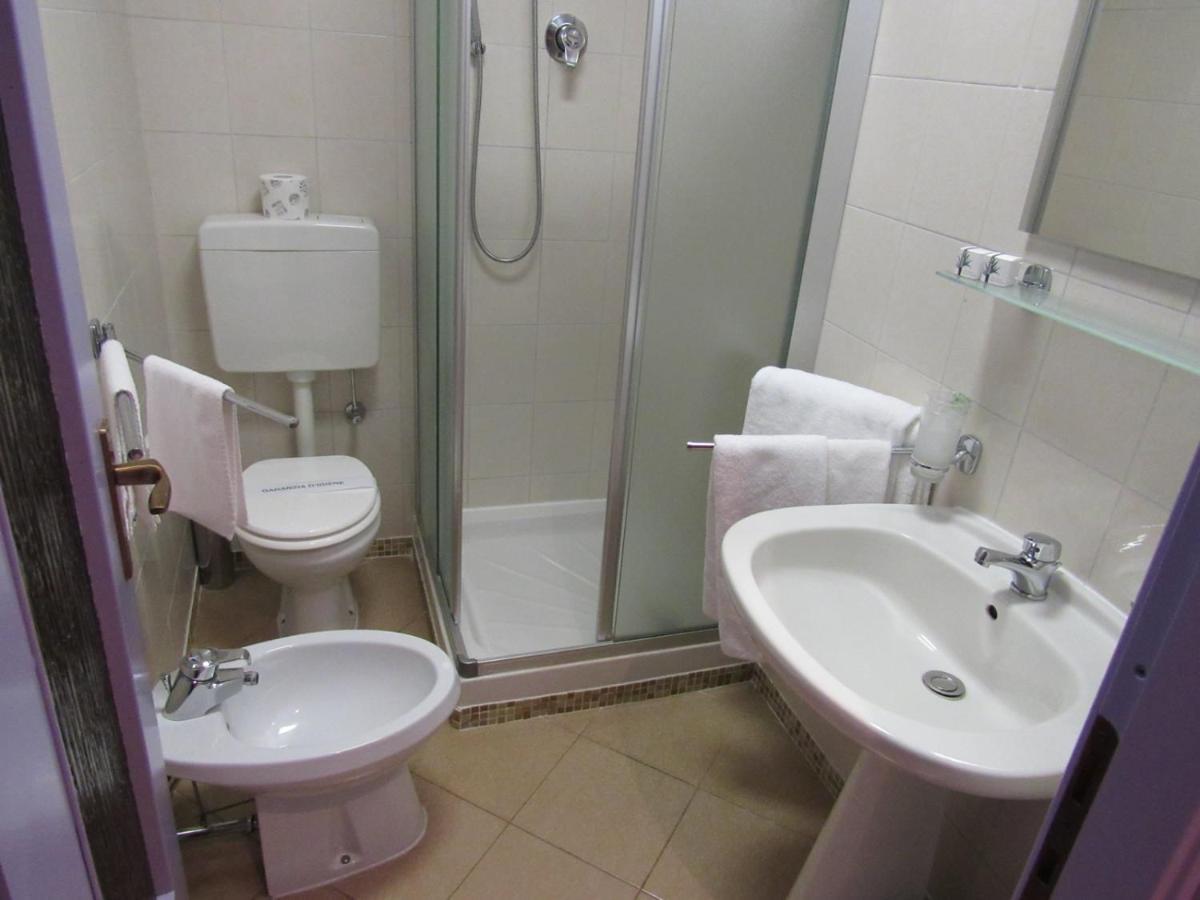 B&B The Sun Swimming & Pool Turin Ngoại thất bức ảnh